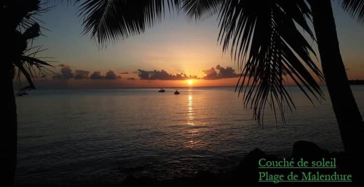 Villa Campeche บูญองต์ ภายนอก รูปภาพ